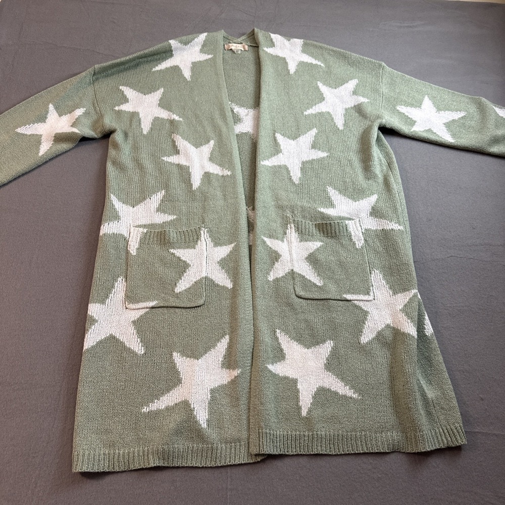 Altered State Light Green Cardigan Sz Medium Star Accents W/Pockets
